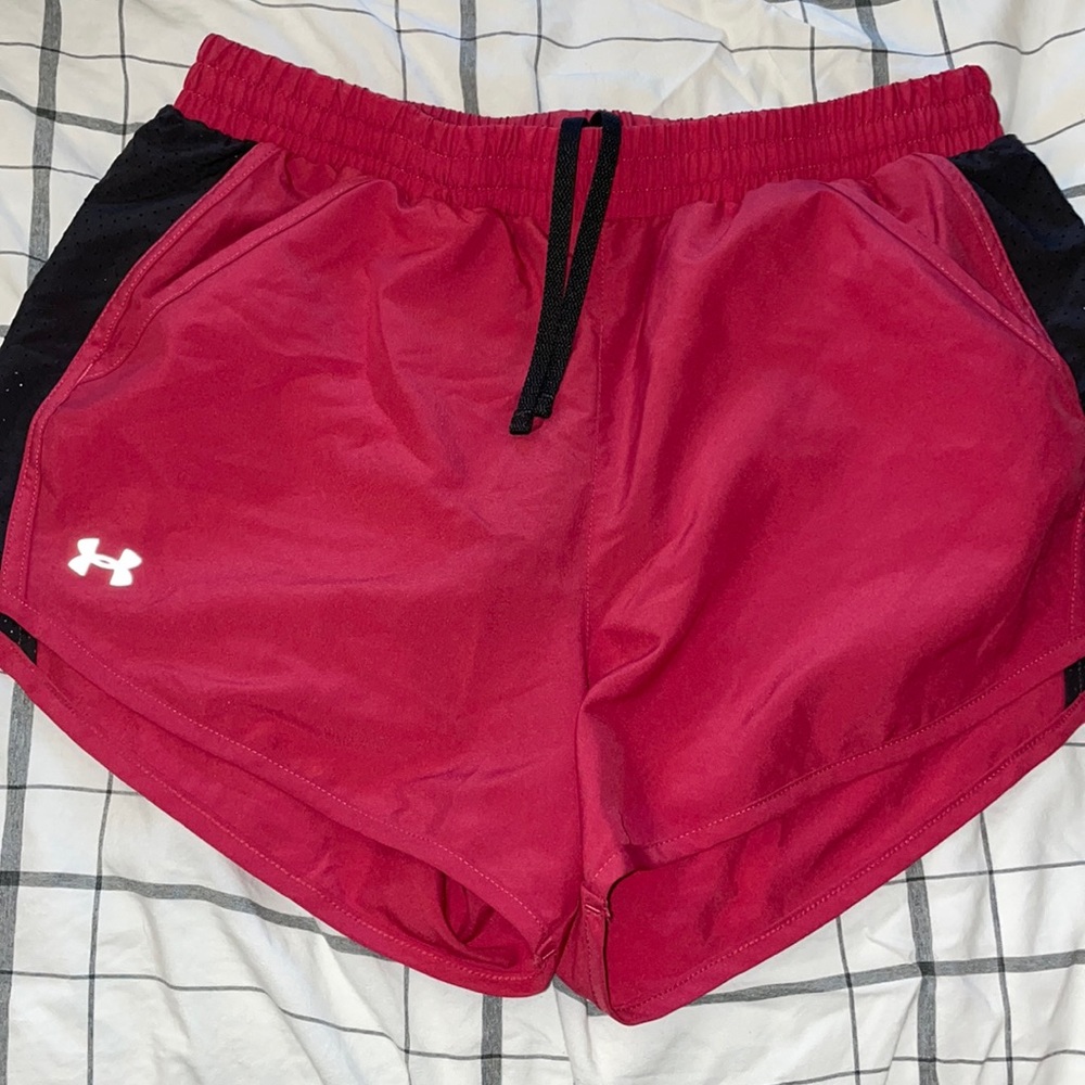 Under Armour size small shorts
